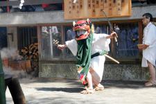 湯立獅子舞（仙石原諏訪神社）