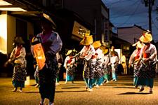三國湊帯のまち流し