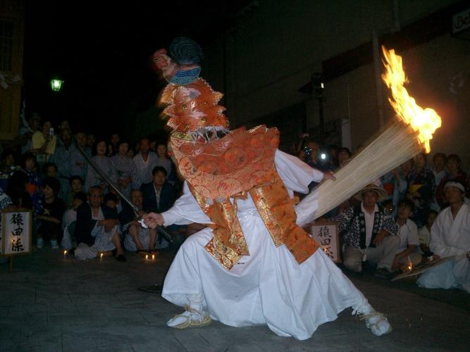 湯澤神社燈籠祭り