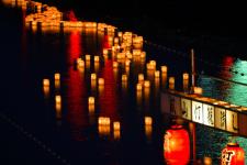 嵐山灯篭流し