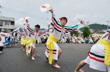 三輪崎八幡神社例大祭（鯨踊り）