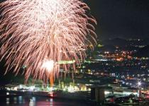 横須まつり花火大会（小松島市：10月6日）