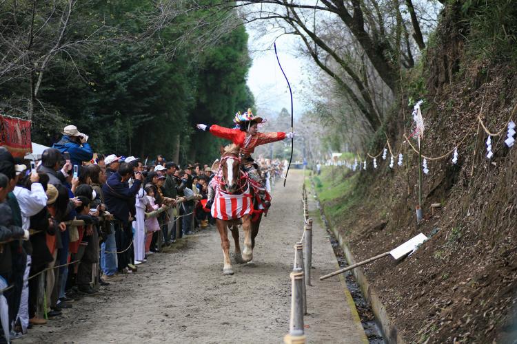 住吉神社の流鏑馬(末吉豊祭)