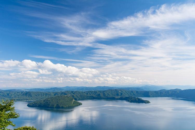 御鼻部山展望台(十和田湖)