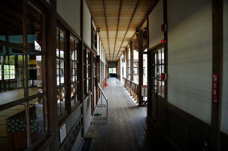 旧登米高等尋常小学校校舎 (教育資料館)