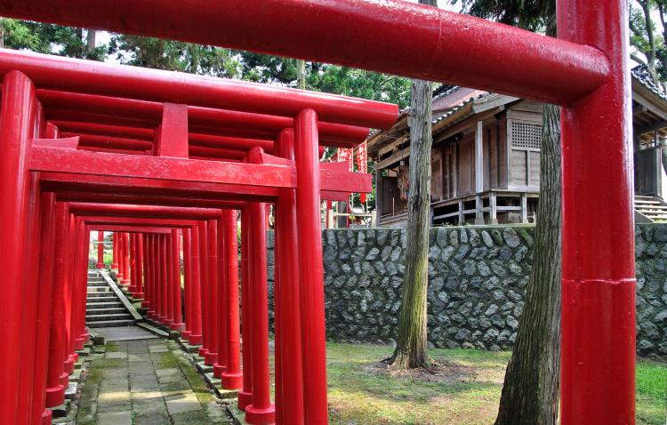 鶴岡公園(大寳館)