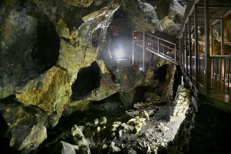 延沢銀山遺跡