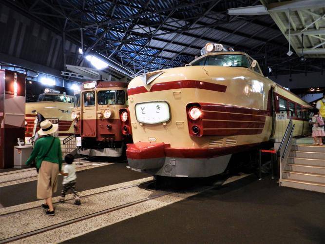 鉄道博物館