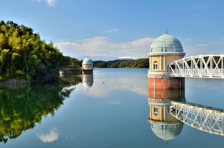 多摩湖(村山貯水池)