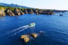 尖閣湾（佐渡島）