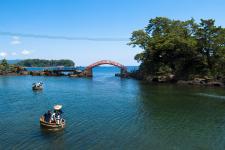 矢島・経島（佐渡島）
