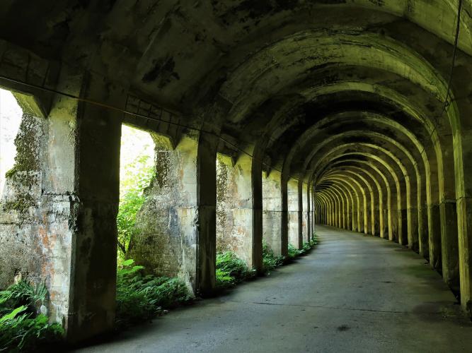 東赤谷連続洞門