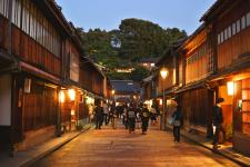 東山ひがし伝統的建造物群保存地区