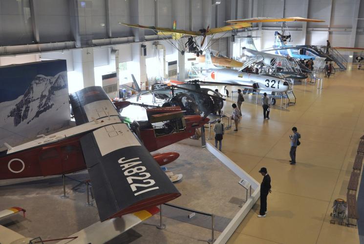 石川県立航空プラザ