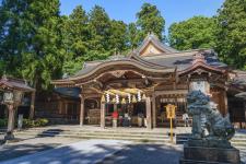 白山比咩神社