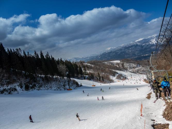 ホワイトピアたかす