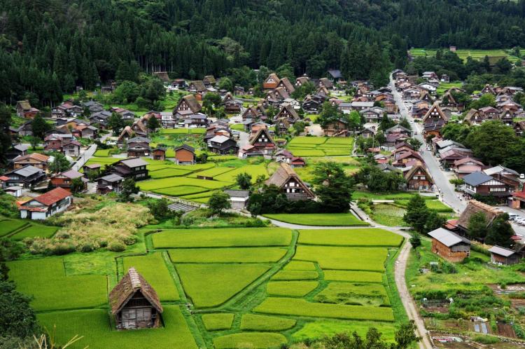 天守閣展望台 白川郷