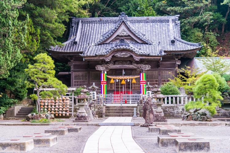 白浜神社(伊古奈比咩命神社)