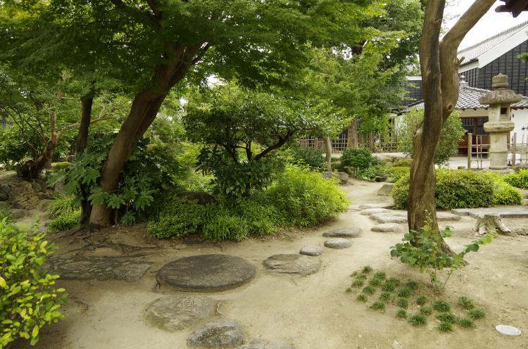 旧中埜半六邸・半六庭園