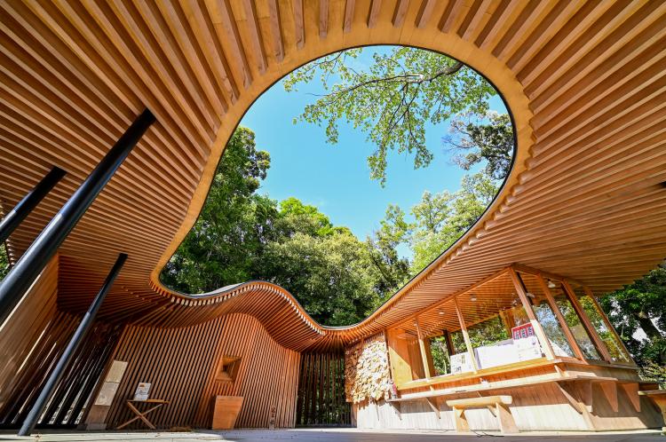 白山宮境内社 足王社