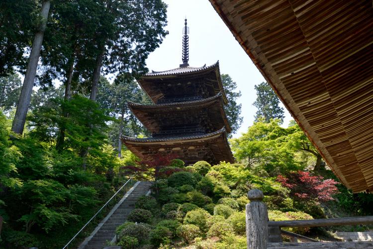 常楽寺(西寺・湖南三山)