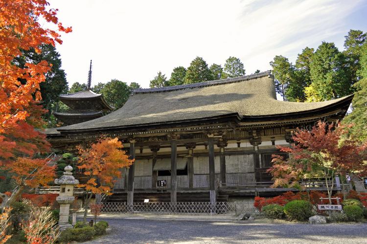 常楽寺（西寺・湖南三山）