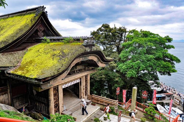 竹生島神社(都久夫須麻神社)