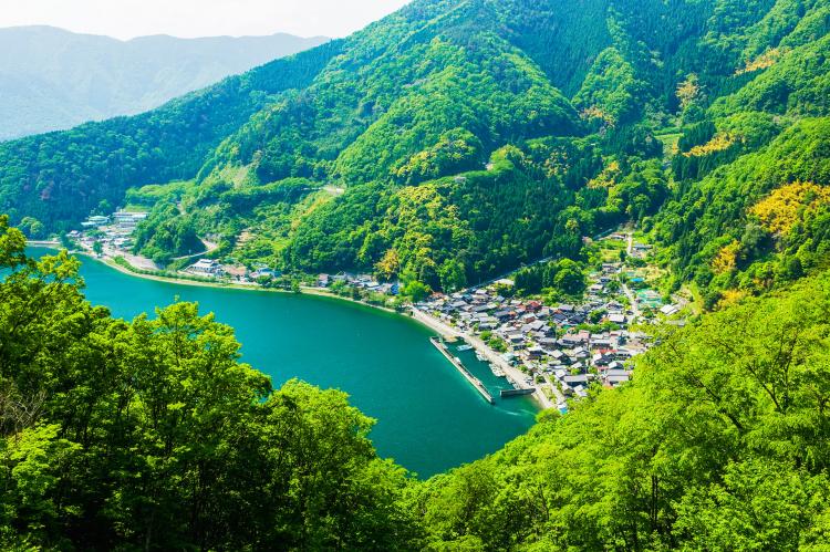 菅浦の湖岸集落景観