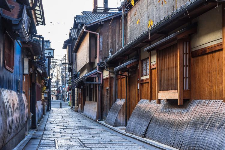 祇園新橋伝統的建造物群保存地区