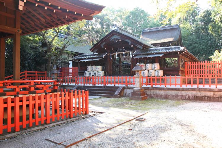 建勲神社