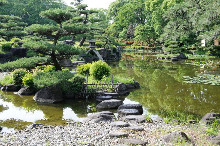 慶沢園