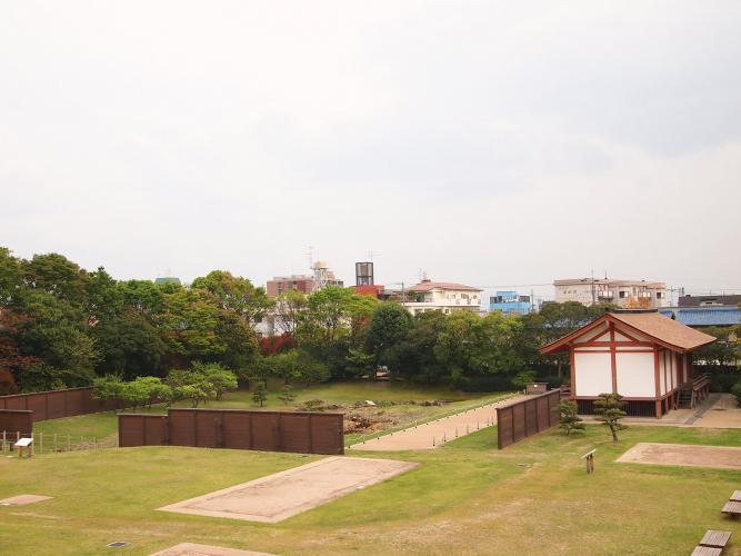 平城京左京三条二坊宮跡庭園