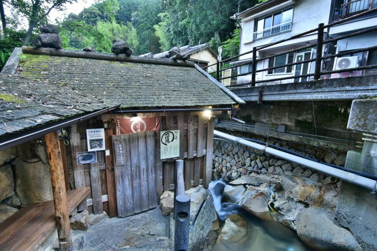 湯の峰温泉つぼ湯
