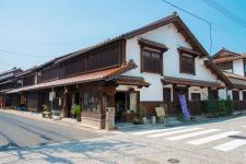打吹玉川伝統的建造物群保存地区（倉吉白壁土蔵群）