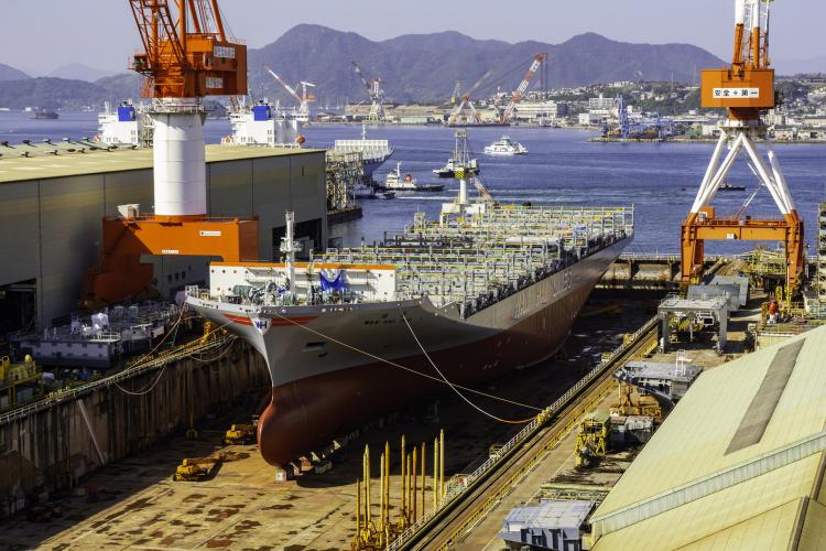 歴史の見える丘(呉造船ドック)