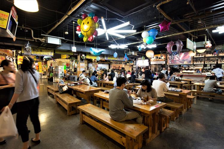 ひろめ市場