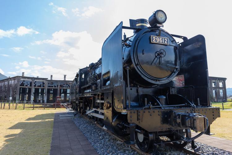 旧豊後森機関庫