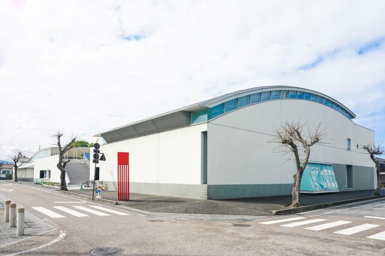 中津市立小幡記念図書館 ドライブコンサルタント