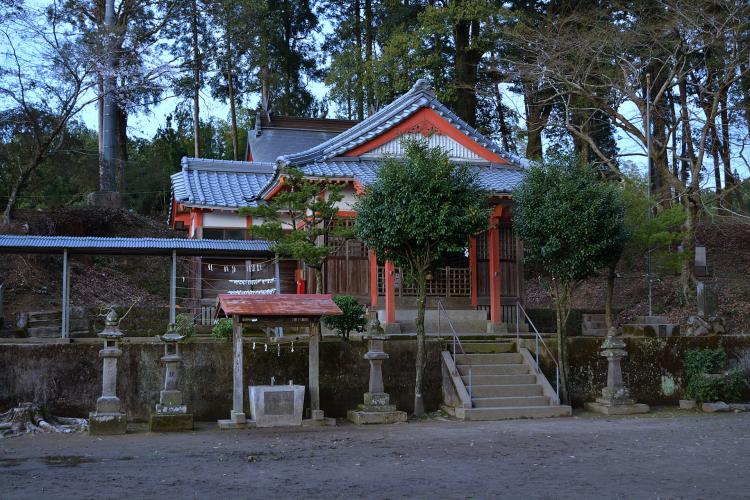 興玉神社